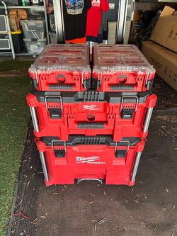 Milwaukee Packout Tool Box set like new