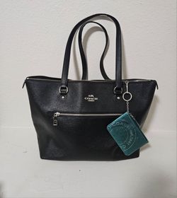 Coach Crossgrain Leather Gallery Tote Please read description