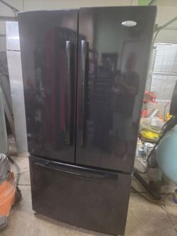 Whirlpool gold 25 cubic feet black french door REFRIGERATOR