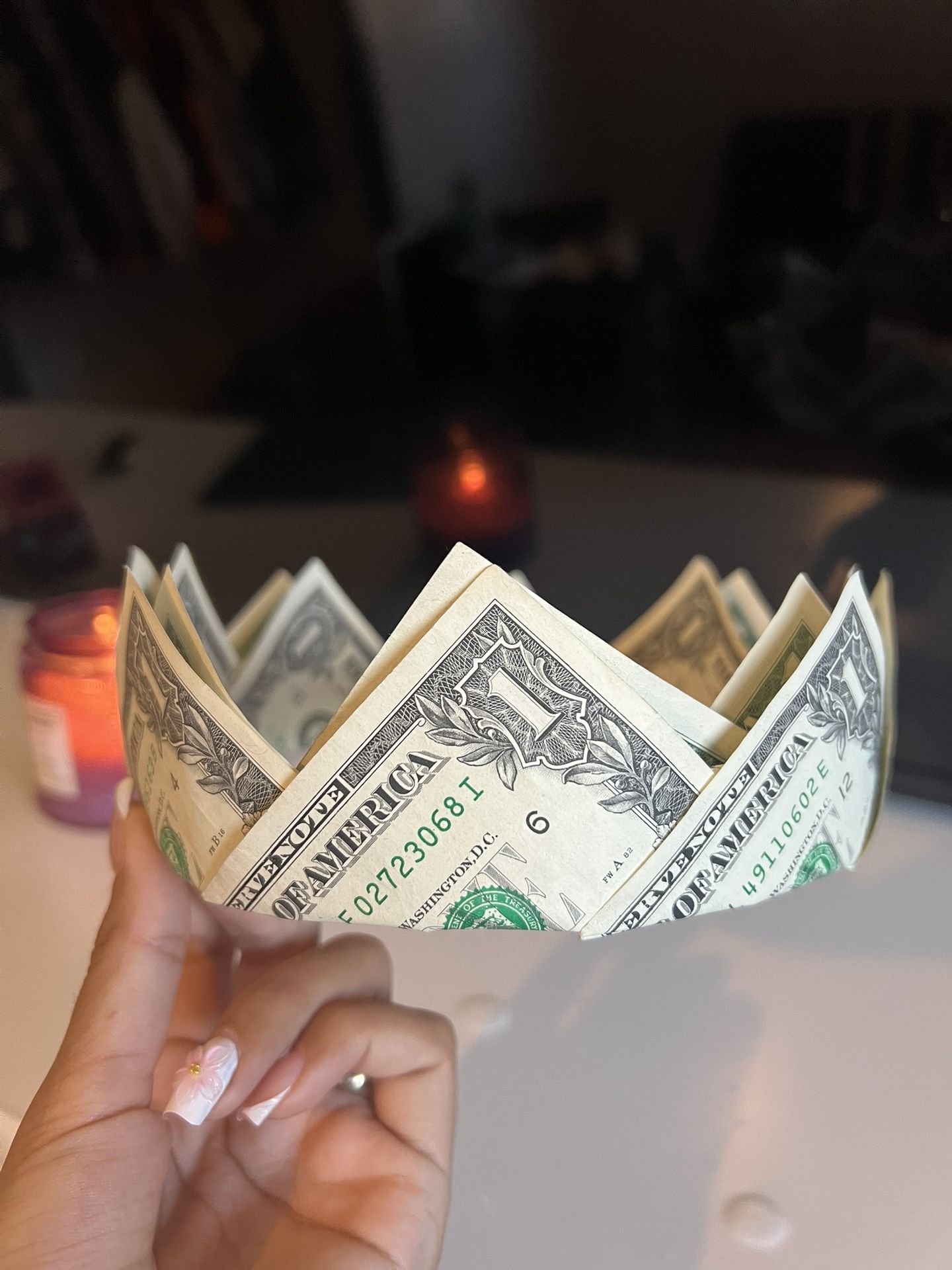 Money Crown