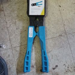 SharkBite Pex Crimp Tool For 1/2 In And 3/4 In Copper Crimp Rings