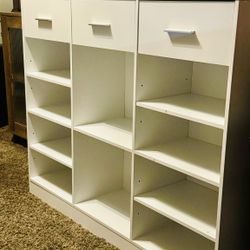 Big Book Shelf 