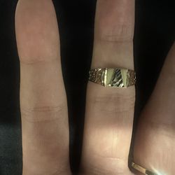 10k Gold Ring