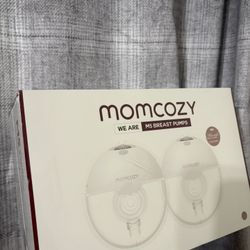 momcozy Breast Pump
