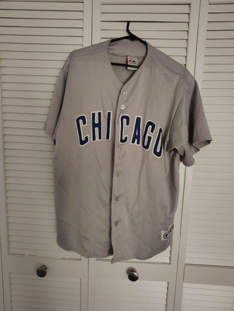 Chicago Cubs jersey Size L