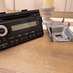 2006-08 Honda Ridgeline AMFM XM Ready Radio Single CD Player 3BS0 39100-SJC-A010
