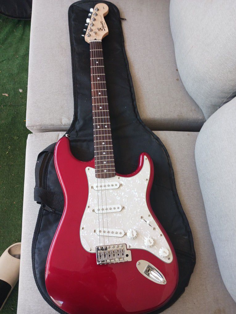 Fender Squire Stratacaster