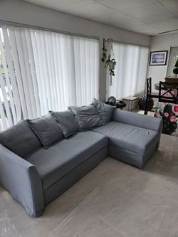 Gray Fabric Sectional Sofa with Chaise