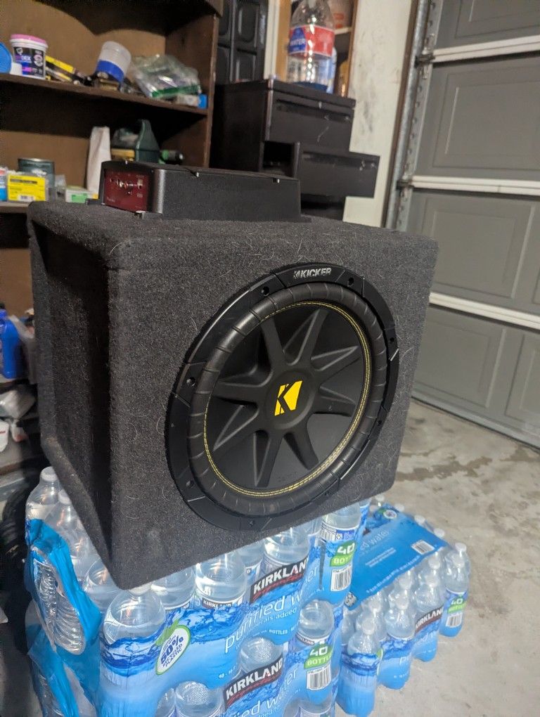 🔥 12” Kicker Subwoofer + Pioneer 500W Amplifier – Great Condition! 🔥