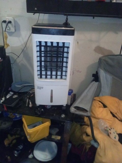 Portable A.C./Swamp Cooler