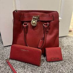 MK purse and wallet