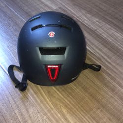 Shwinn Bicycle/Skateboarding Helmet Pre Owned Great Condition 