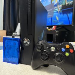 Xbox 360 Slim (500gb)