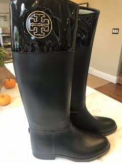 Tory Burch Boots