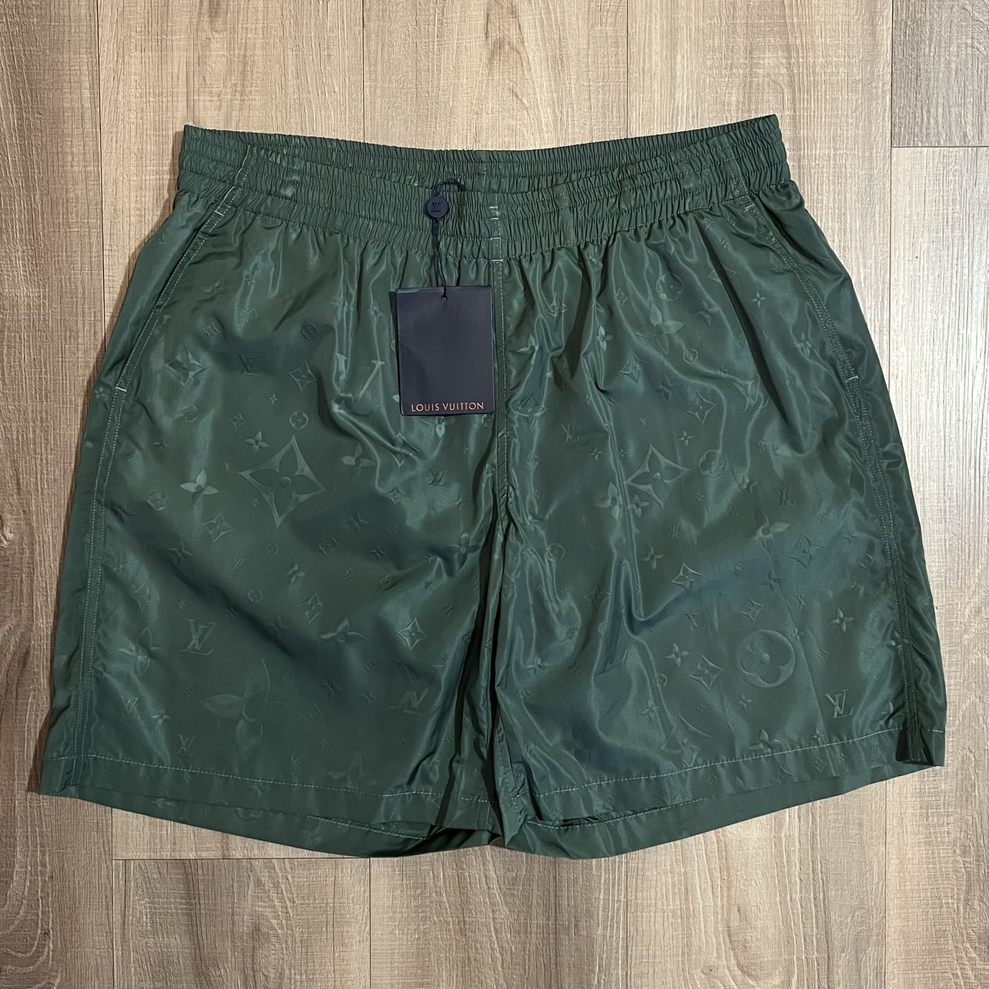 LV Shorts Men’s Size L/XL