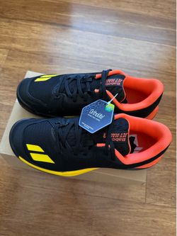 Brand New Babolat Jet Mach 3 Junior All Court (size 7)