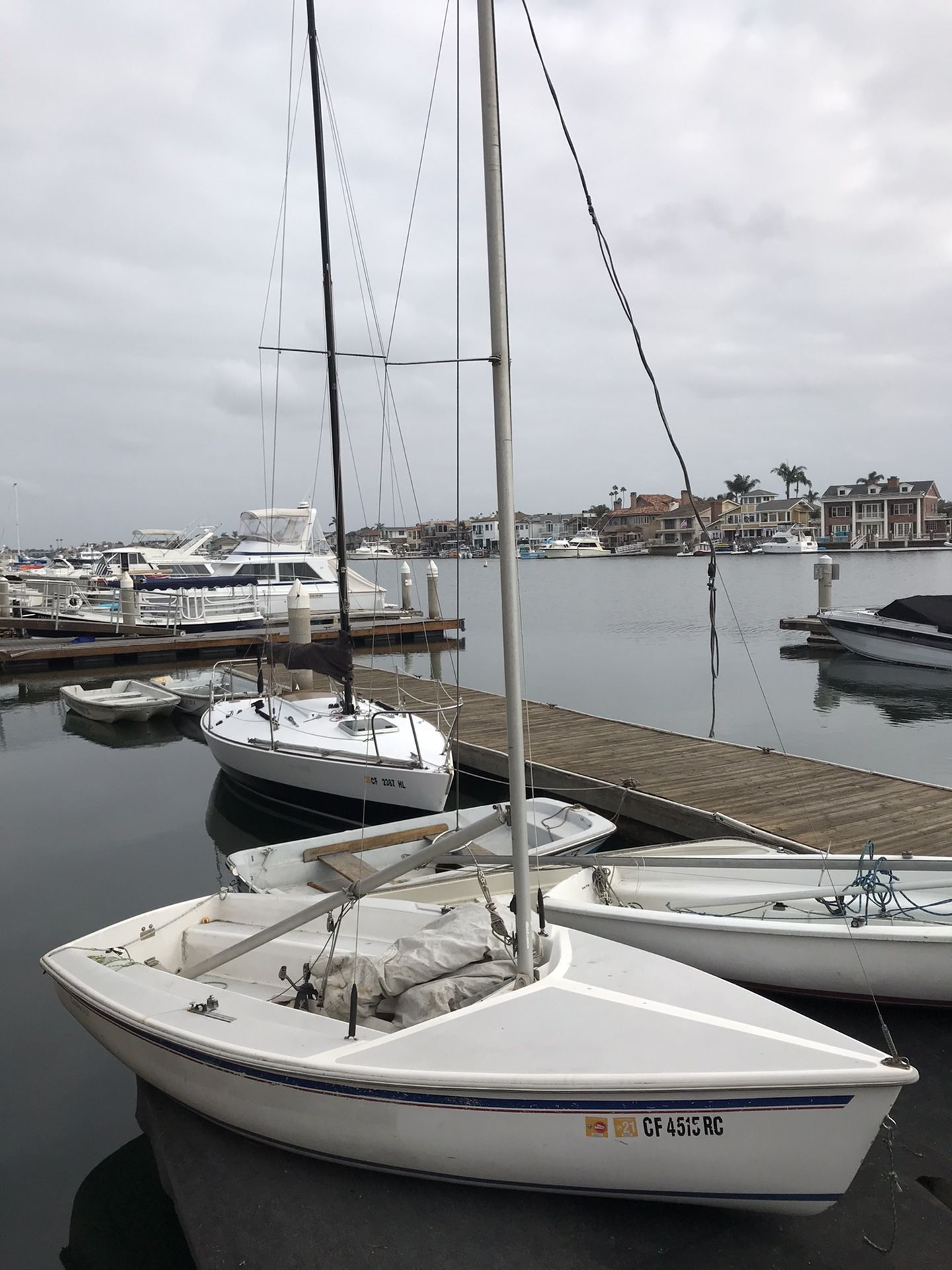 14.2 ft Catalina “Capri” Sailboat