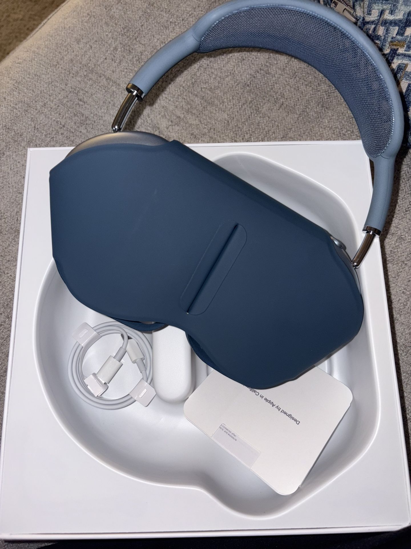 Airpods max Sky blue
