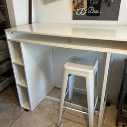 Desk Or Kitchen Bar With 2  Seat CB2