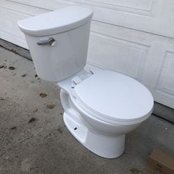 *FREE* American Standard Toilet 