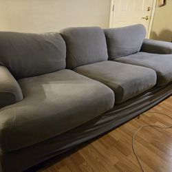 Modern 3-Seater Couch – Clean, Comfortable, Pet-Protected (Removable Covers)