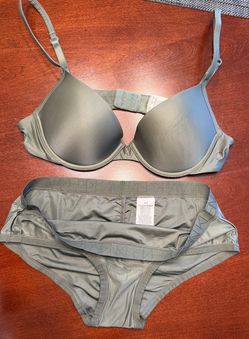 New Set Calvin Klein Size Bra 32a and Small Underwear