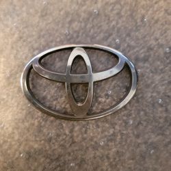 Toyota Emblem