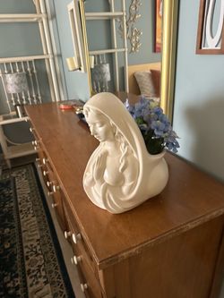 Virgin Mary Plant Pot
