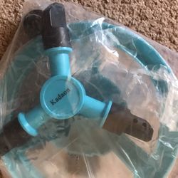 Water Sprinkler- New