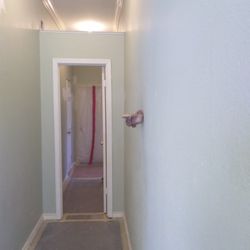 For Sale Tape Bed Y Pintura