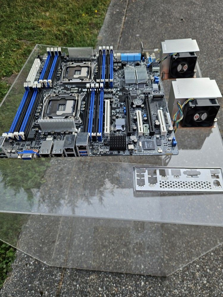 Asus Z10PE D16 Server Motherboard Bundle
