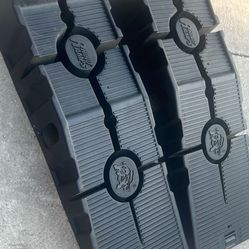 Rhino ramps for car