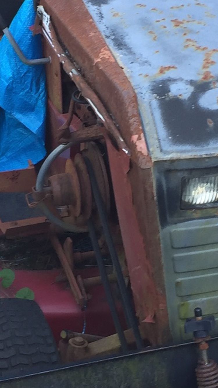 Toro C 125 Wheelhouse Tractor For Parts Or Repair