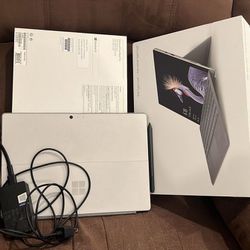 Microsoft Surface Pro 5 i5 256GB with keyboard and Pen (3 Items together)