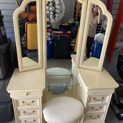 Vanity With Matching Stool 