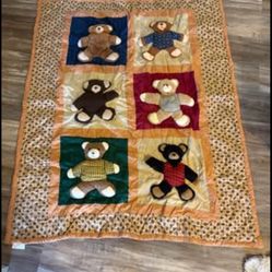 vintage 3D teddy bear quilt or crib blanket
