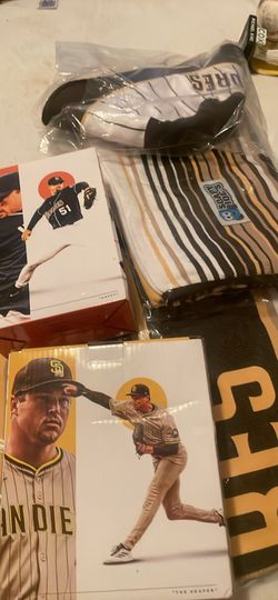 Padres 2026 giveaways  priced in description