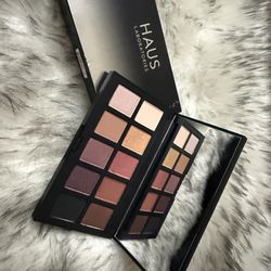Haus Laboratories Eye shadow pallet