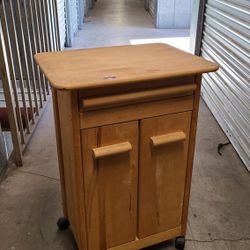 WOODEN CABINET - GREAT CONDITION