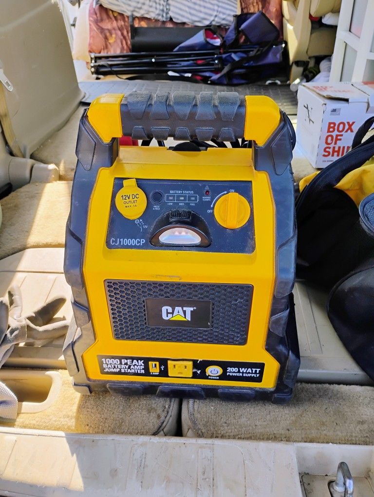 Cat Jumper Box