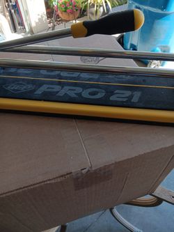 21 Inch Tile Cutter.