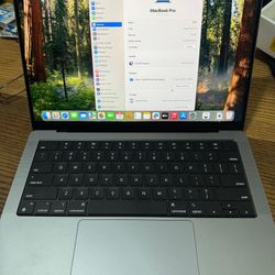 MacBook Pro 2023 M2 pro