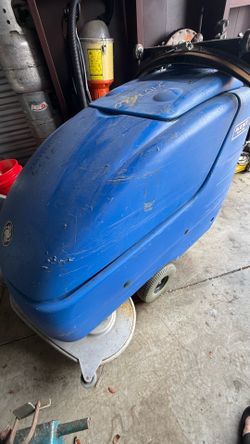 Scrubber machine Razor