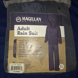 Magellan Outdoors Rain Suit
