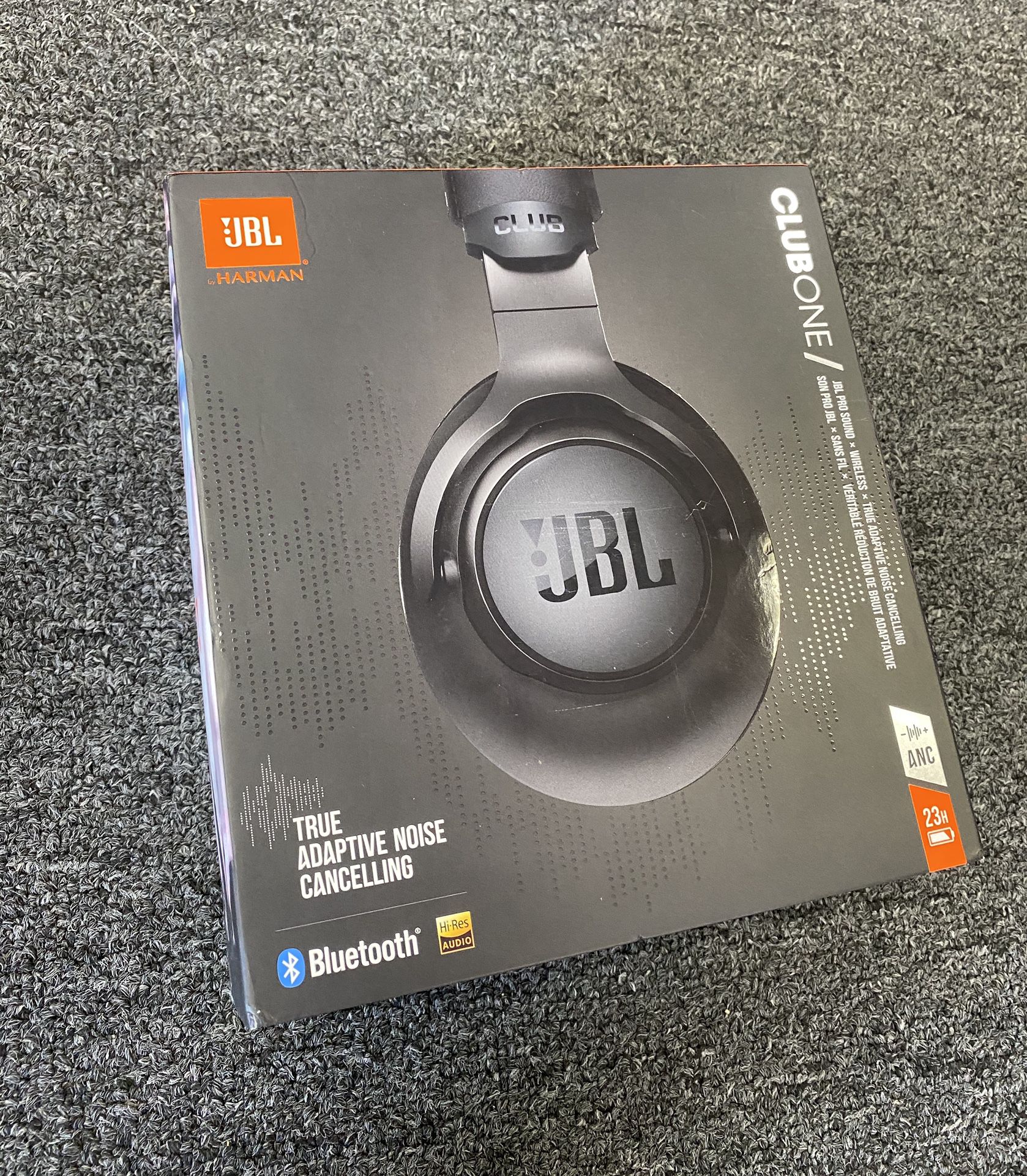 JBL - Club ONE Wireless Noise Cancelling Over-the-Ear Headphones - Black. Pick up only!!!
