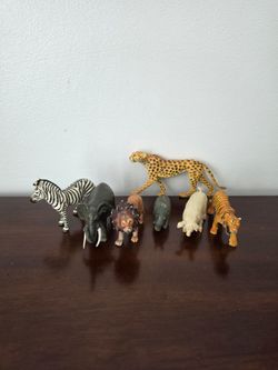 Vintage 1988 AAA Plastic Animal Figures Lot of 7 Safari Zoo Heavy PVC Toys VTG