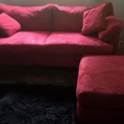 Red Couch With Throw Pillows And Ottoman 