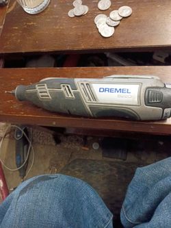 Dremel 8220