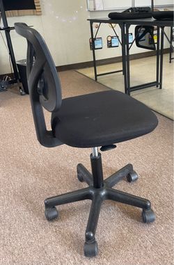 Six chairs $10/ea