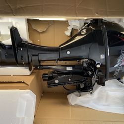 2020 1F10452BK   ME9.9ELPT CT 4S RETAIL $3,200. Loaded, 0 Hours, Elec & Manual Start/Elec Trim Tilt Remote And Till!! Best Deal On Here!